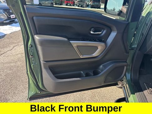 Used 2024 Nissan Titan SV w/ SV Bronze Edition Package image 11