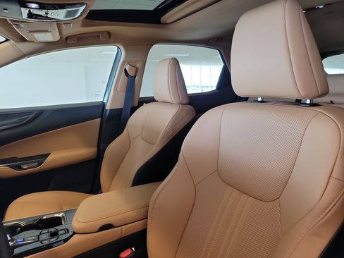 Certified 2026 Lexus NX 350 AWD w/ Accessory Package (Z1) image 23