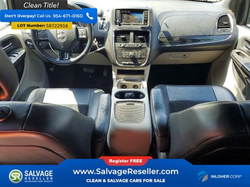Used 2016 Dodge Grand Caravan SXT FWD image 11