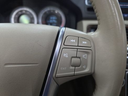 Used 2013 Volvo XC70 3.2 AWD/4WD image 23