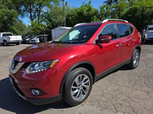 Used 2015 Nissan Rogue SL w/ SL Premium Package AWD/4WD image 2