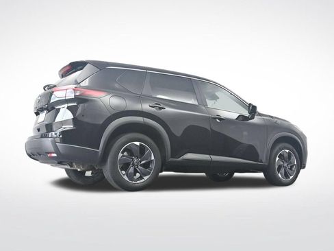 Used 2025 Nissan Rogue SV FWD image 33