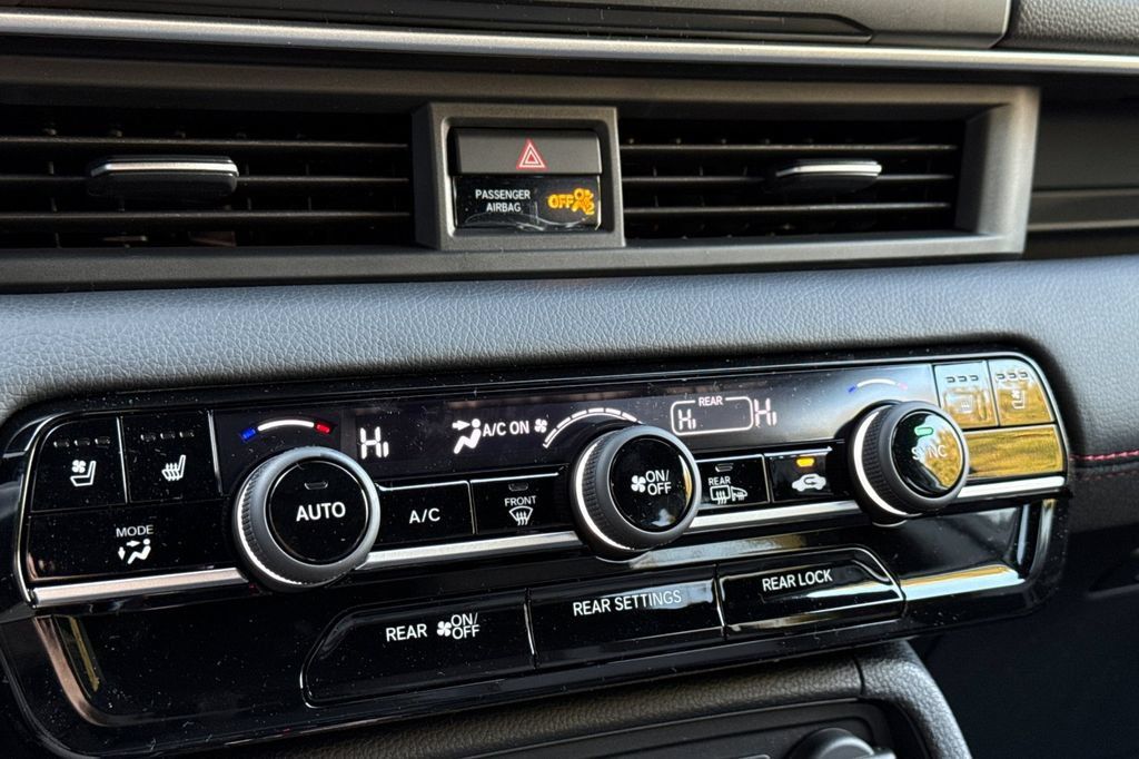 New 2026 Honda Pilot Black Edition image 25