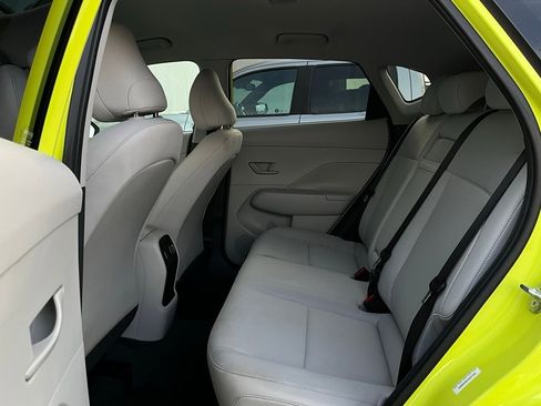 Used 2025 Hyundai Kona SEL image 12