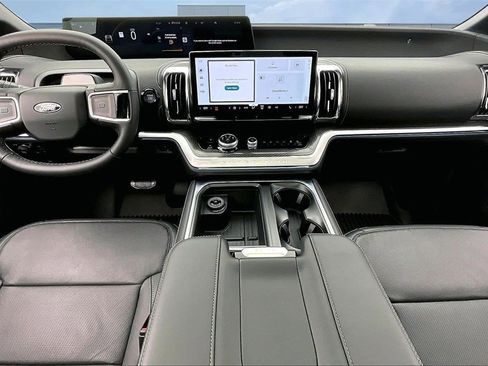 New 2026 Ford Expedition Platinum w/ Stealth Performance Package image 5