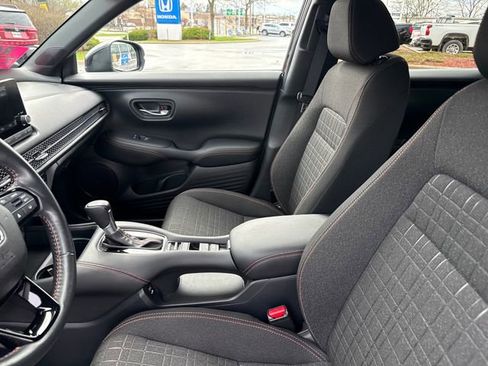 Certified 2024 Honda HR-V Sport image 10