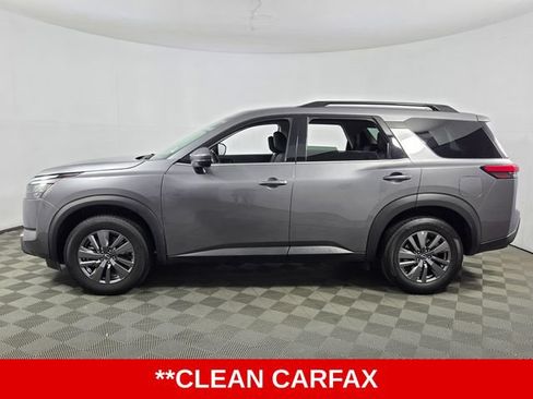 Used 2025 Nissan Pathfinder SV FWD image 5