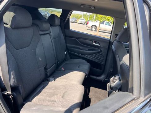Used 2020 Hyundai Santa Fe SE image 26