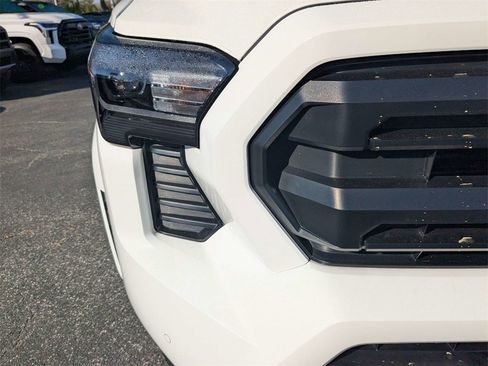 Used 2024 Toyota Tacoma SR5 image 10