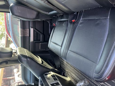 Used 2018 Ford F250 Lariat w/ Lariat Ultimate Package image 5