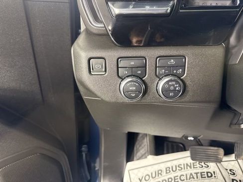 Used 2024 GMC Sierra 2500 SLE w/ SLE Convenience Package image 24