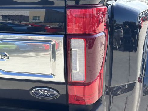 Used 2022 Ford F450 Limited w/ FX4 Off-Road Package image 5