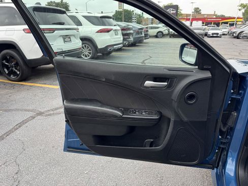 Used 2023 Dodge Charger R/T w/ Harman/Kardon Audio Group RWD image 22