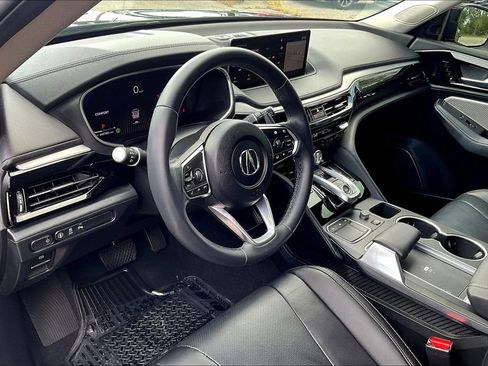 Used 2023 Acura MDX FWD w/ Technology Package image 18