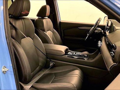 Used 2023 Honda Pilot TrailSport image 7