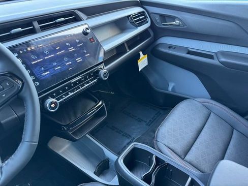 New 2027 Chevrolet Bolt RS FWD image 21