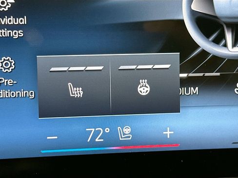 New 2026 BMW 530i xDrive 530i xDrive w/ Premium Package image 21