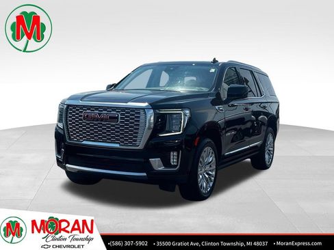 Certified 2023 GMC Yukon Denali w/ Denali Reserve Package AWD/4WD image 1