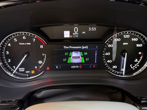 Used 2021 Cadillac XT6 Premium Luxury image 18