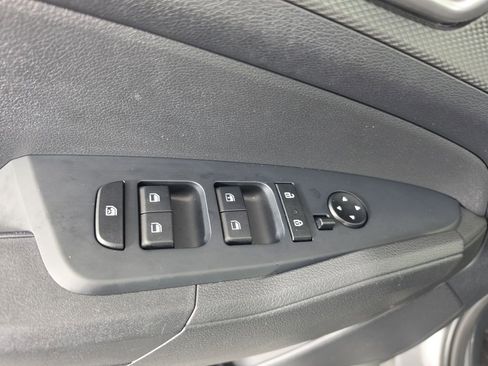 Certified 2025 Kia Sportage LX FWD image 10