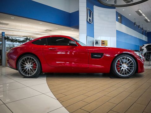 Used 2018 Mercedes-Benz AMG GT S image 44