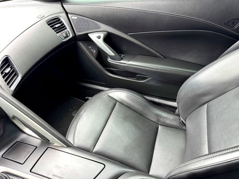 Used 2019 Chevrolet Corvette Grand Sport RWD image 34