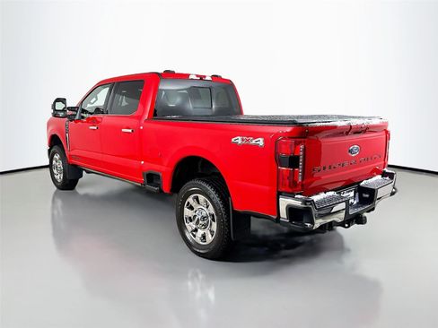 Used 2026 Ford F350 Lariat w/ Lariat Ultimate Package image 6