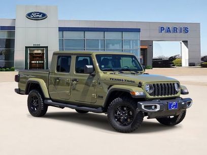 Used 2025 Jeep Gladiator Sport