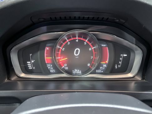 Used 2016 Volvo S60 T5 Premier image 34