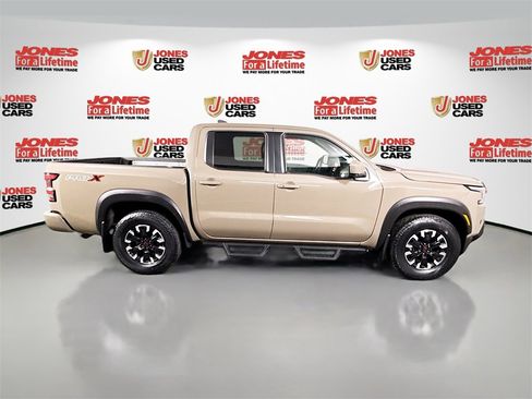 Certified 2022 Nissan Frontier Pro-X image 18