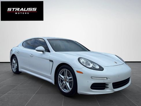 Used 2015 Porsche Panamera w/ Premium Package RWD image 1