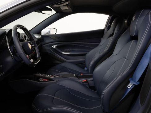 Used 2022 Ferrari F8 Tributo image 37