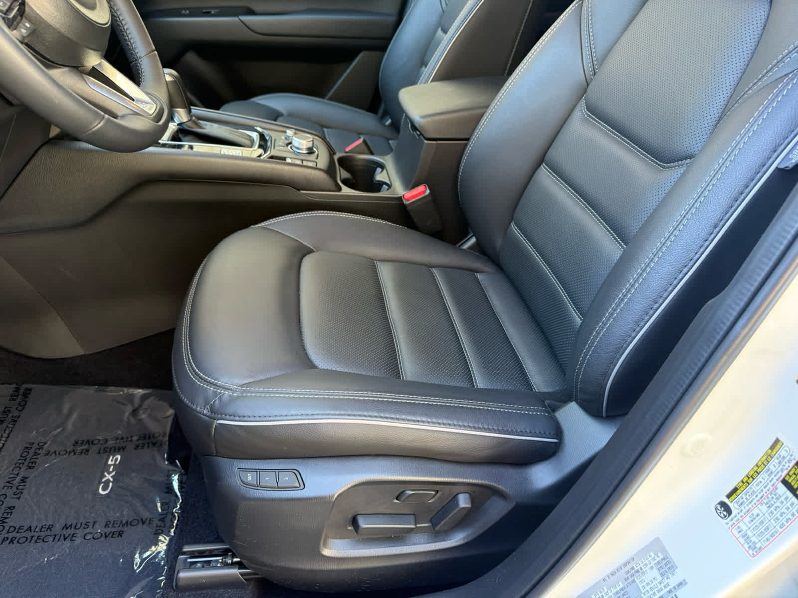 Used 2025 MAZDA CX-5 AWD 2.5 S w/ Preferred Package image 4