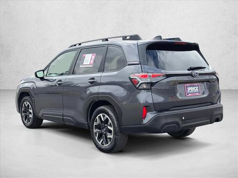 Used 2025 Subaru Forester Premium w/ Convenience Package #1 AWD/4WD image 3