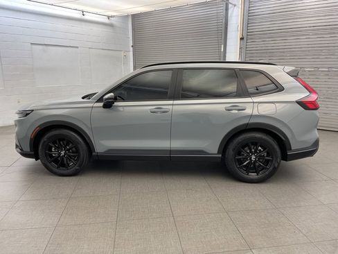 Used 2023 Honda CR-V Sport image 7