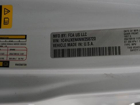 Certified 2022 Jeep Wrangler Unlimited Sahara image 55