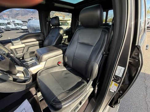 Used 2017 Ford F150 Lariat w/ Equipment Group 502A Luxury AWD/4WD image 10