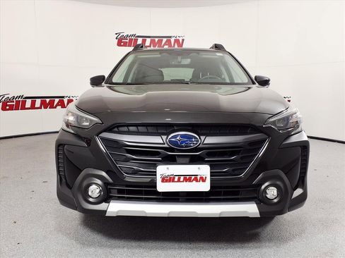 Certified 2025 Subaru Outback Limited image 3