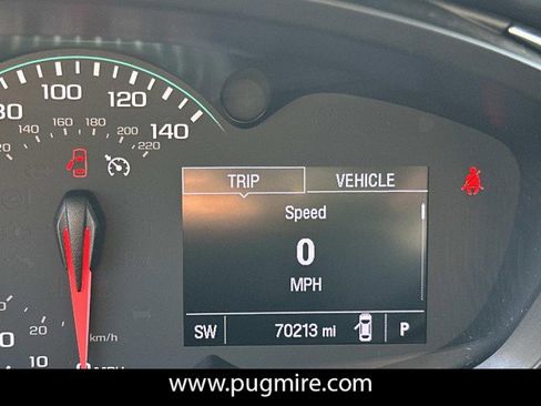 Used 2020 Chevrolet Trax LT w/ LT Convenience Package image 27