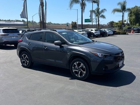 Used 2025 Subaru Crosstrek 2.0i Premium image 10