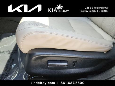 Used 2019 Honda Insight Touring image 18