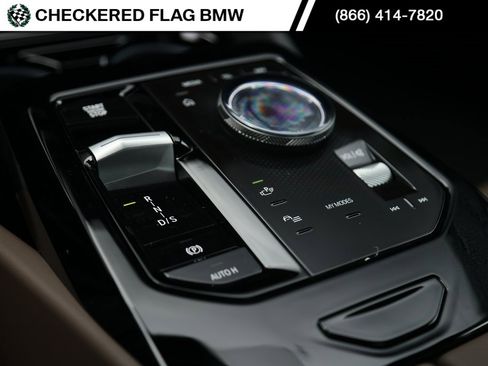 Certified 2024 BMW 530i xDrive w/ Premium Package image 38