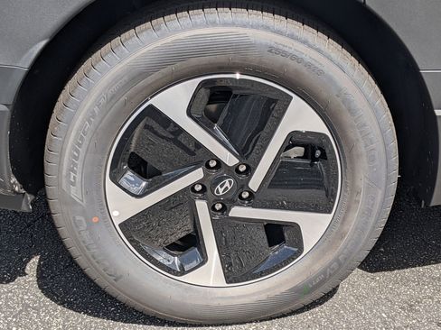 New 2026 Hyundai Ioniq 9 S image 10