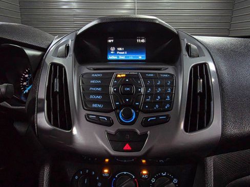 Used 2016 Ford Transit Connect XLT image 23