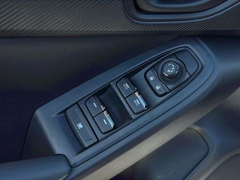 Certified 2024 Subaru Crosstrek 2.0i Premium w/ Crosstrek Mirror Package image 17