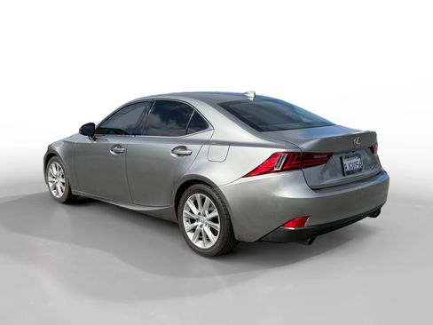 Used 2014 Lexus IS 250 RWD image 3