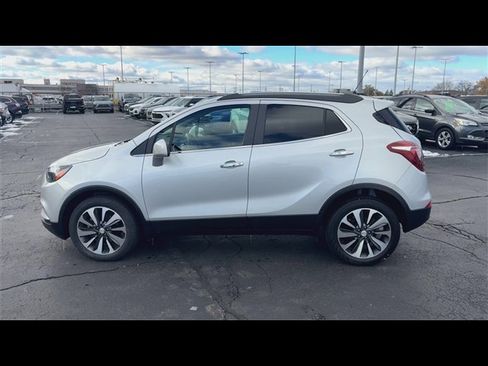 Used 2022 Buick Encore Preferred w/ Safety Package image 5