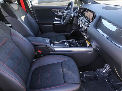 Used 2024 Mercedes-Benz GLA 35 AMG 4MATIC image 20