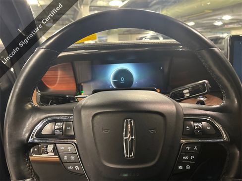 Certified 2023 Lincoln Navigator L Reserve image 11