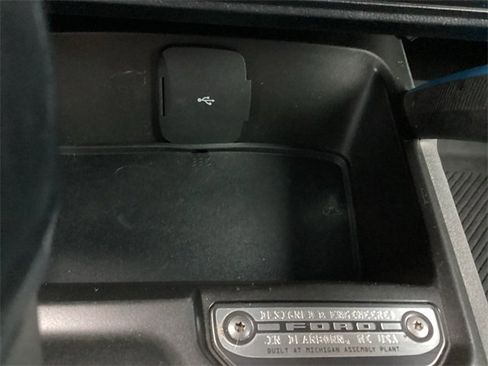 Used 2022 Ford Bronco Outer Banks image 23